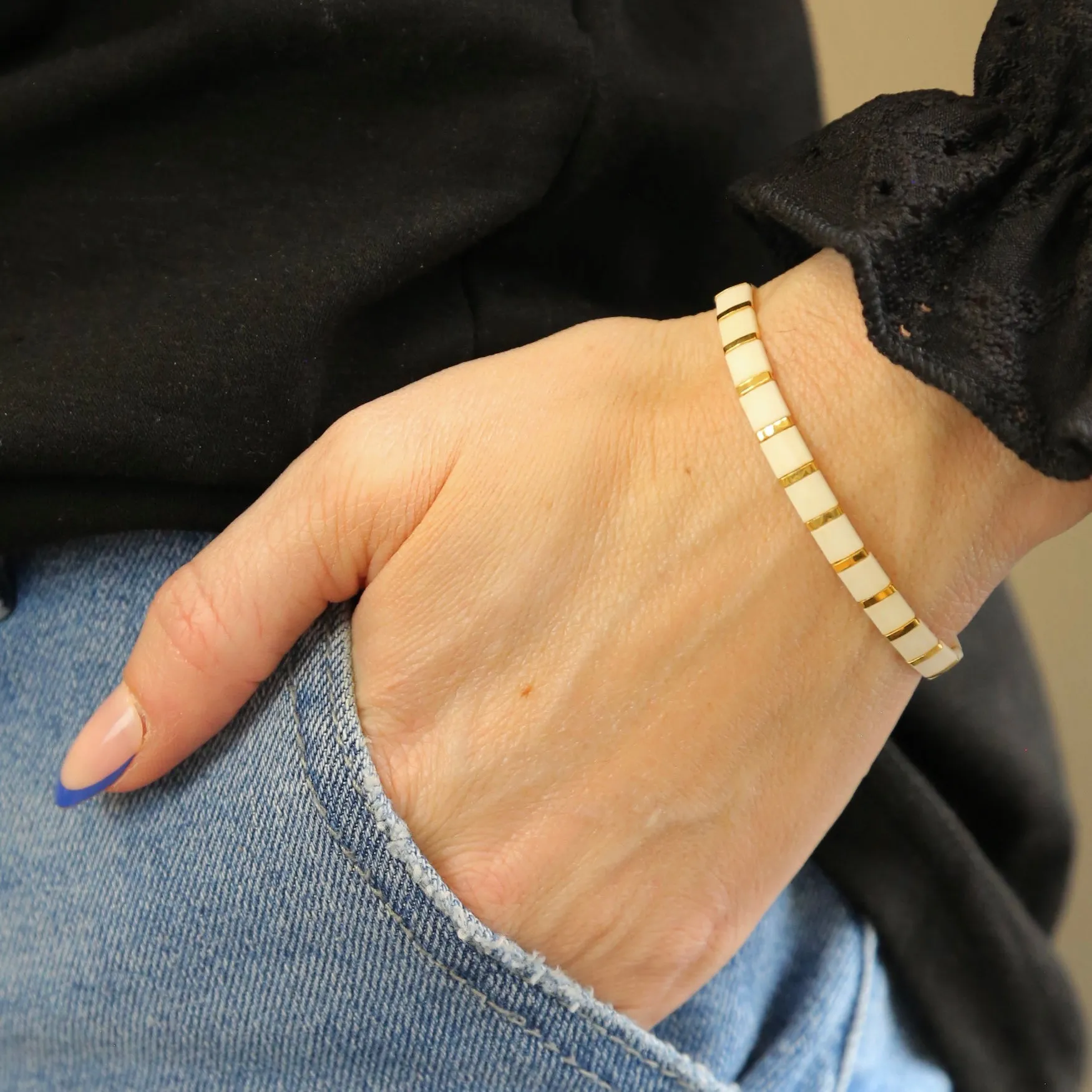 3X-LARGE Bracelets - 7.50 Inches - 74 STYLES