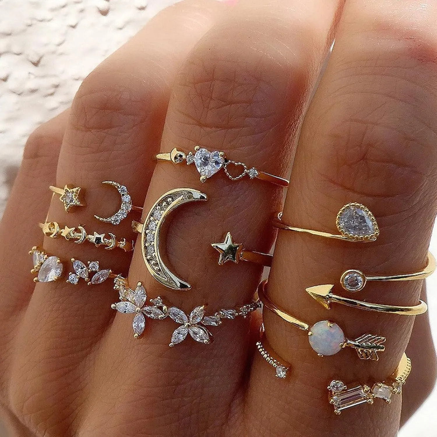 Boho Gold Stackable Ring Sets for Teen Girls,Retro Rhinestone Snake Moon Star Finger Rings Set,Knuckle Rings Trendy Stuff for Women Gold Silver Rings Set