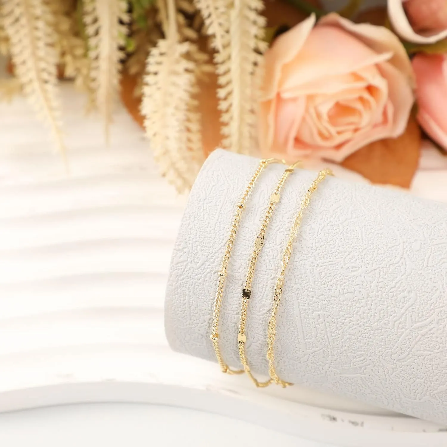 Kyerlyn Gold Bracelets for Women 14K Gold Bracelets Set for Women Dainty Herringbone Twisted Rope Chain Paperclip Link Bracelets Leaf Dot Bracelet Jewelry Gifts for Women